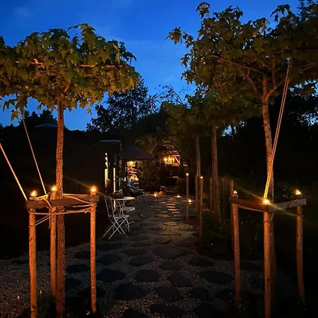 La Luxueuse Avec Jacuzy Lavacherie