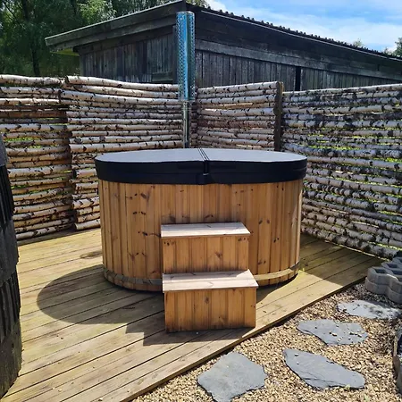 La Luxueuse Avec Jacuzy Camping *