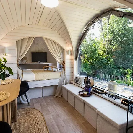 La Luxueuse Avec Jacuzy Camping
