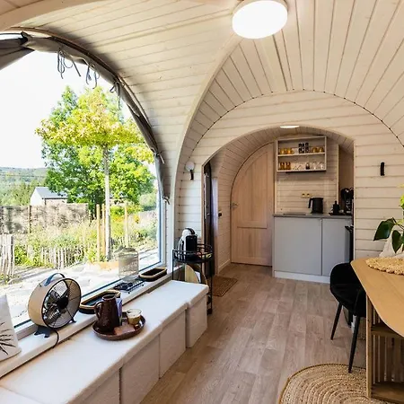 キャンプ場 La Luxueuse Avec Jacuzy