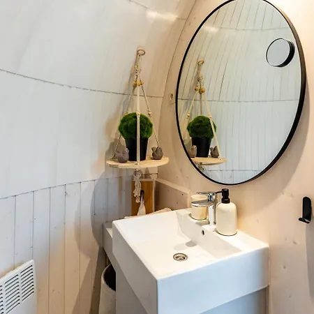 La Luxueuse Avec Jacuzy Camping *