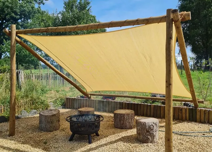 La Luxueuse Avec Jacuzy *