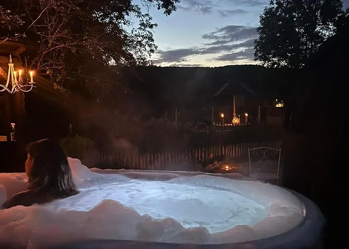 营地 La Luxueuse Avec Jacuzy 拉瓦什里