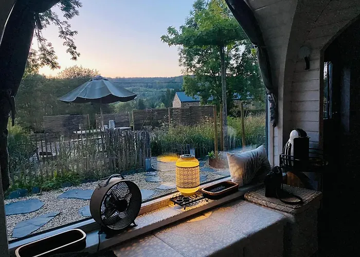 La Luxueuse Avec Jacuzy 拉瓦什里