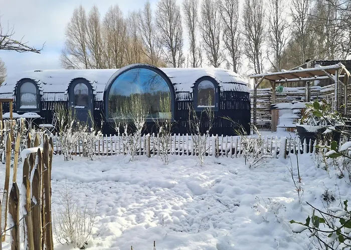 营地 La Luxueuse Avec Jacuzy *